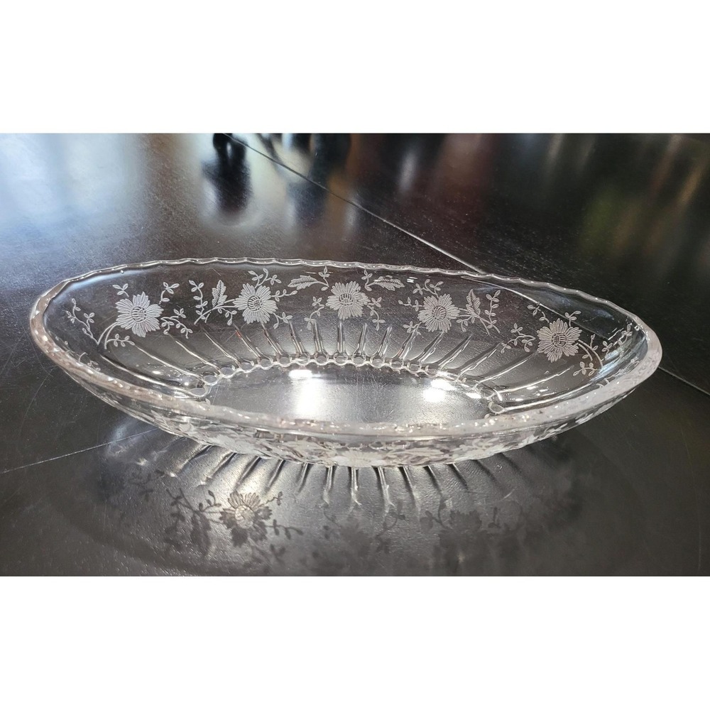 Vintage Forest Damask Etched Glass Pickle Bowl - Picture 2 of 9